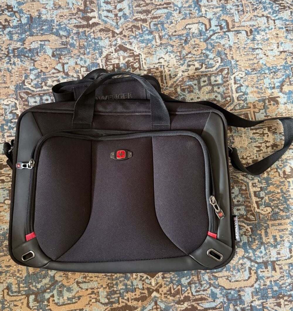 Wenger Black Laptop Briefcase Messenger Bag